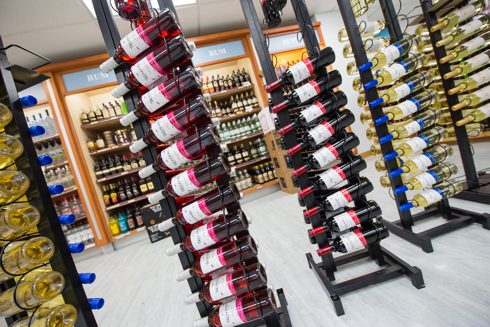 Pinder's Liquor Store or Morlyfe Liquor Store