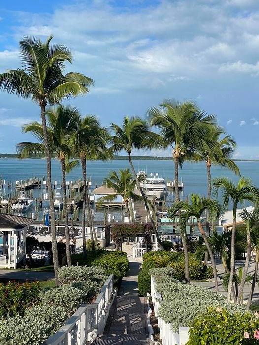 Romora Bay Resort & Marina