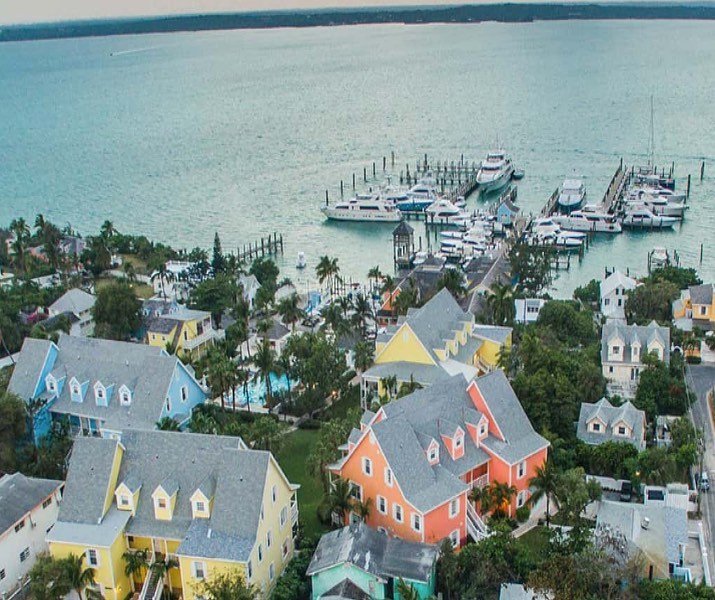 Valentines Resort & Marina